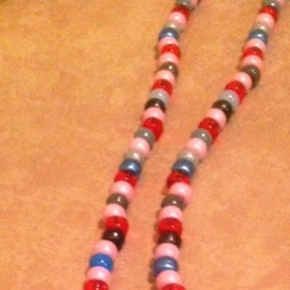 Asian Countryside Beaded Pendant Necklace - Picture 3 of 4